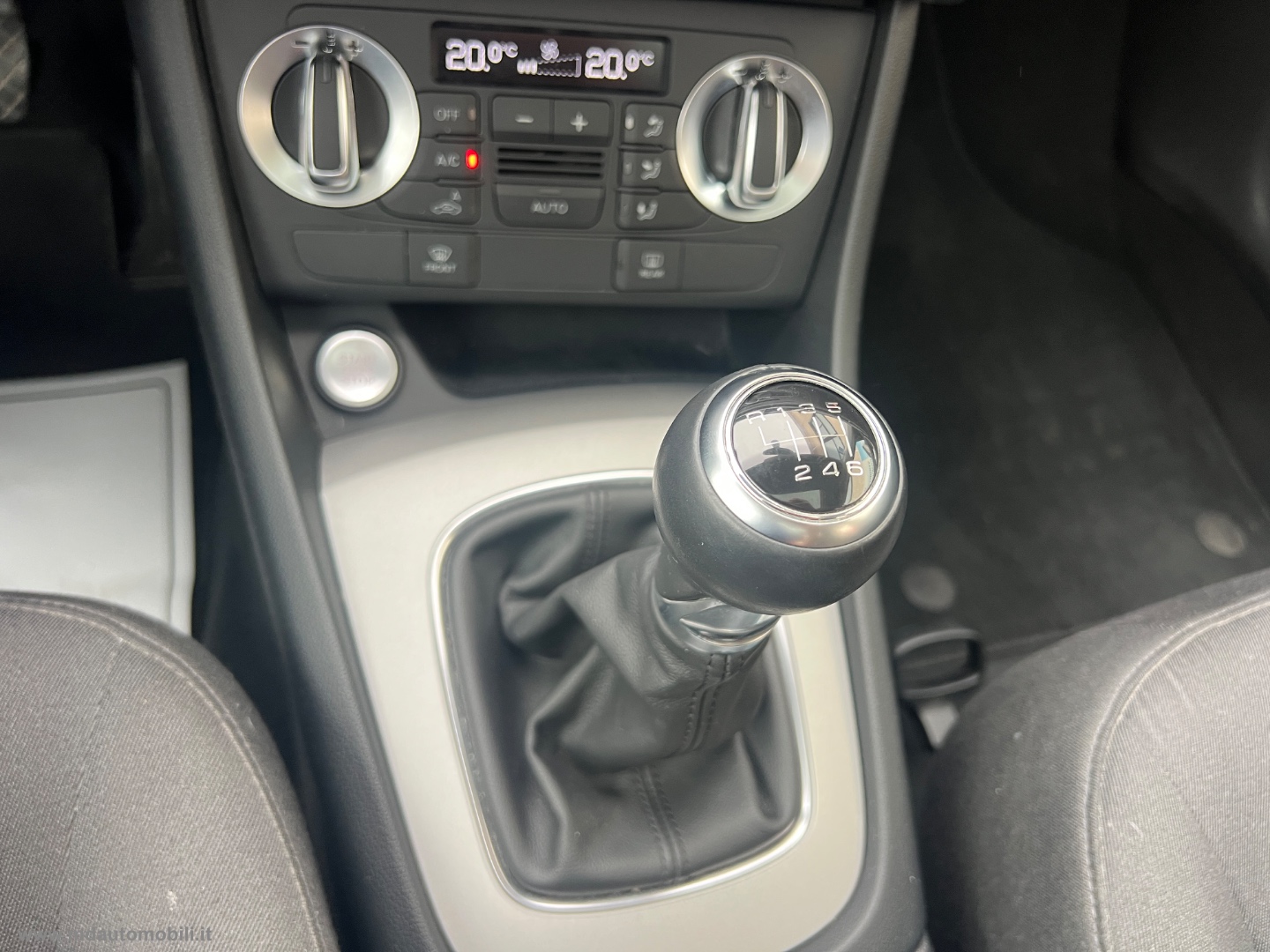 Q3 2.0 TDI quattro Advanced SOLO KM.41000 TETTO PANORAMICO - immagine 13
