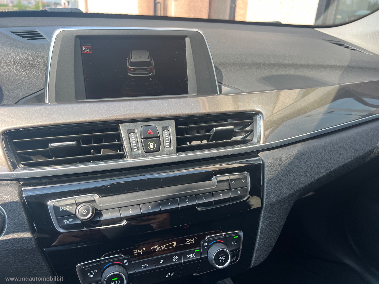 X1 xDrive18d xLine AUTOMATICA SOLO KM.103000 - immagine 13