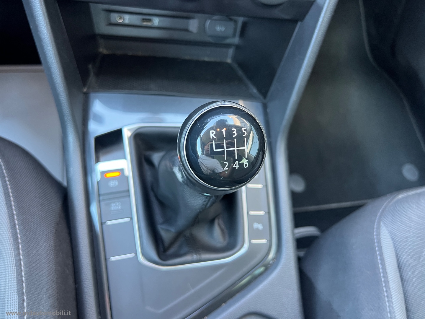 Tiguan 1.6 TDI Style BMT NAVI SENSORI STUPENDA - immagine 13
