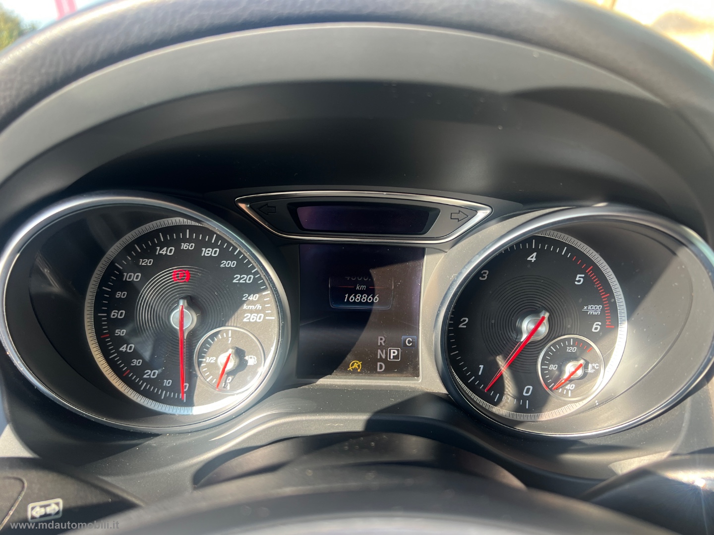 GLA 200 d Automatic Sport FARI LED CAMERA NAVI - immagine 13