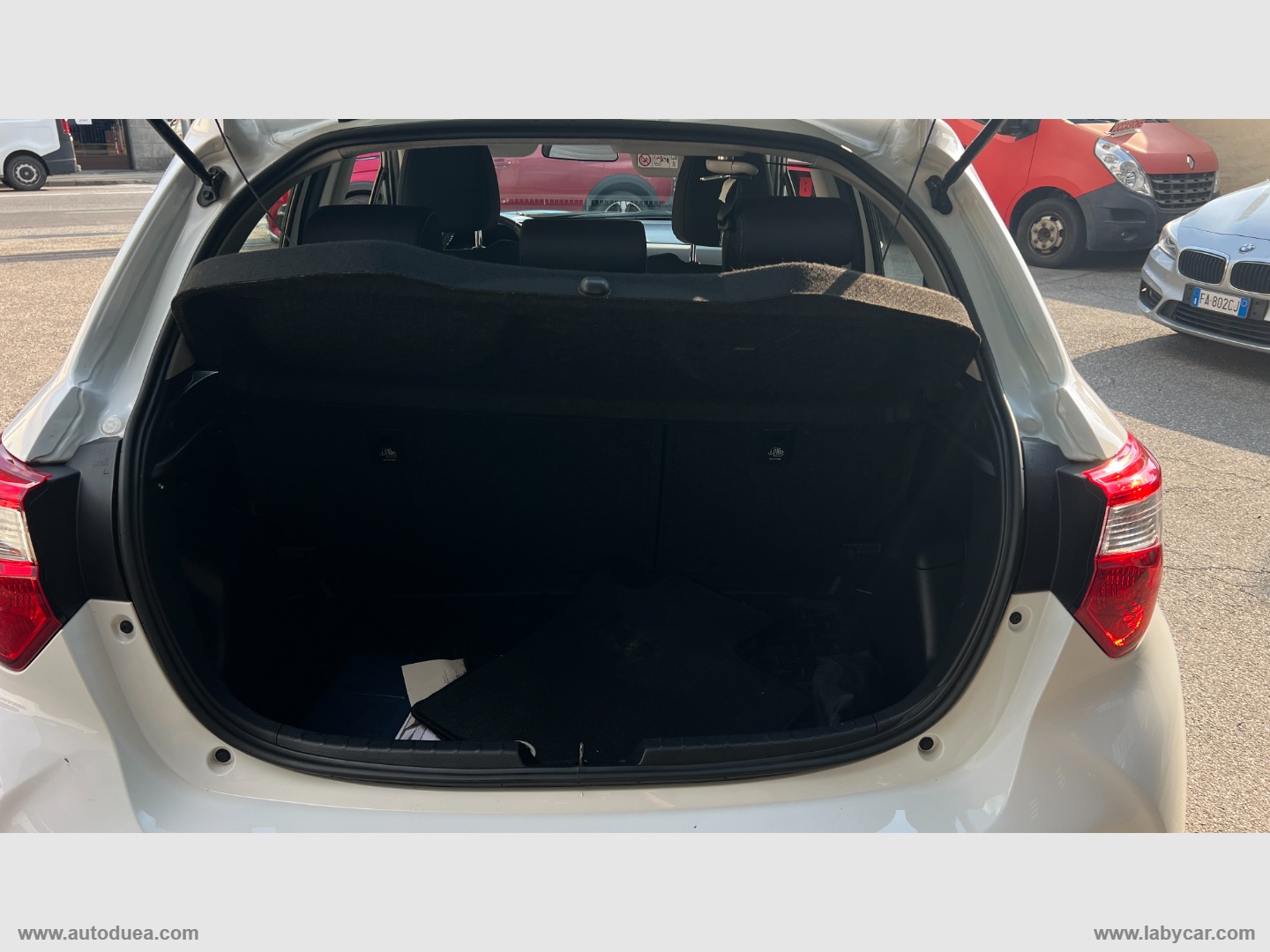 Yaris 1.5 Hybrid 5p. Active PLUS NO VINCOLI FINANZIARI - immagine 13