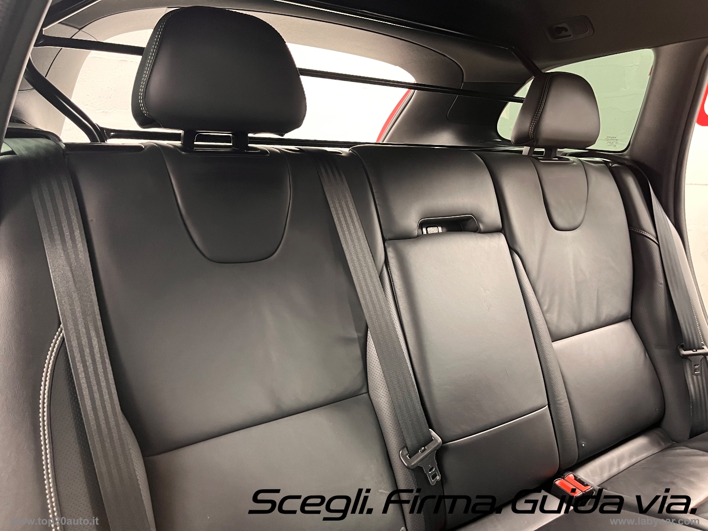 XC60 2.4 D4 4X4 AUTOMATICA R-DESIGN - immagine 13
