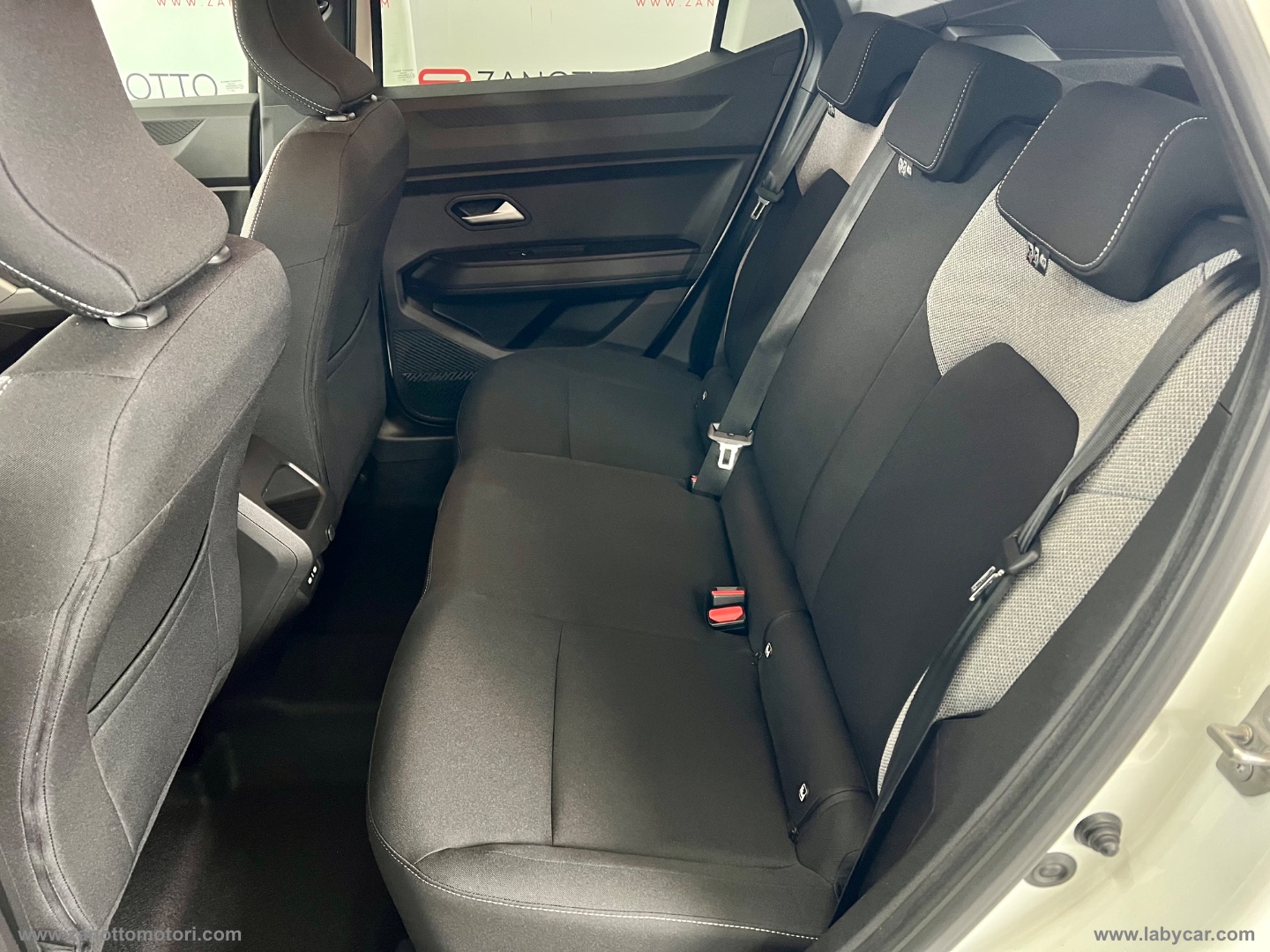 Duster Tce 140 CV MHEV Journey PRONTA CONSEGNA - immagine 13