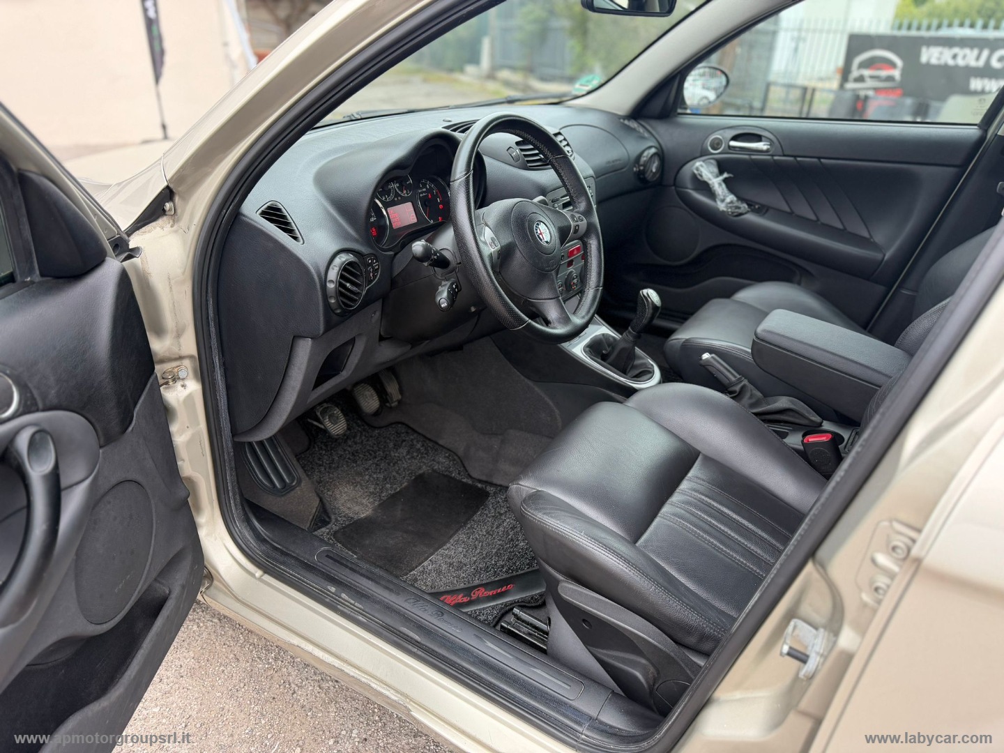 147 1.6 TS 105CV 5p. Distinctive - immagine 13