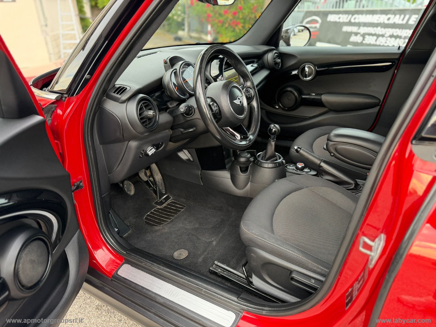 Mini Cooper D Business XL - immagine 13