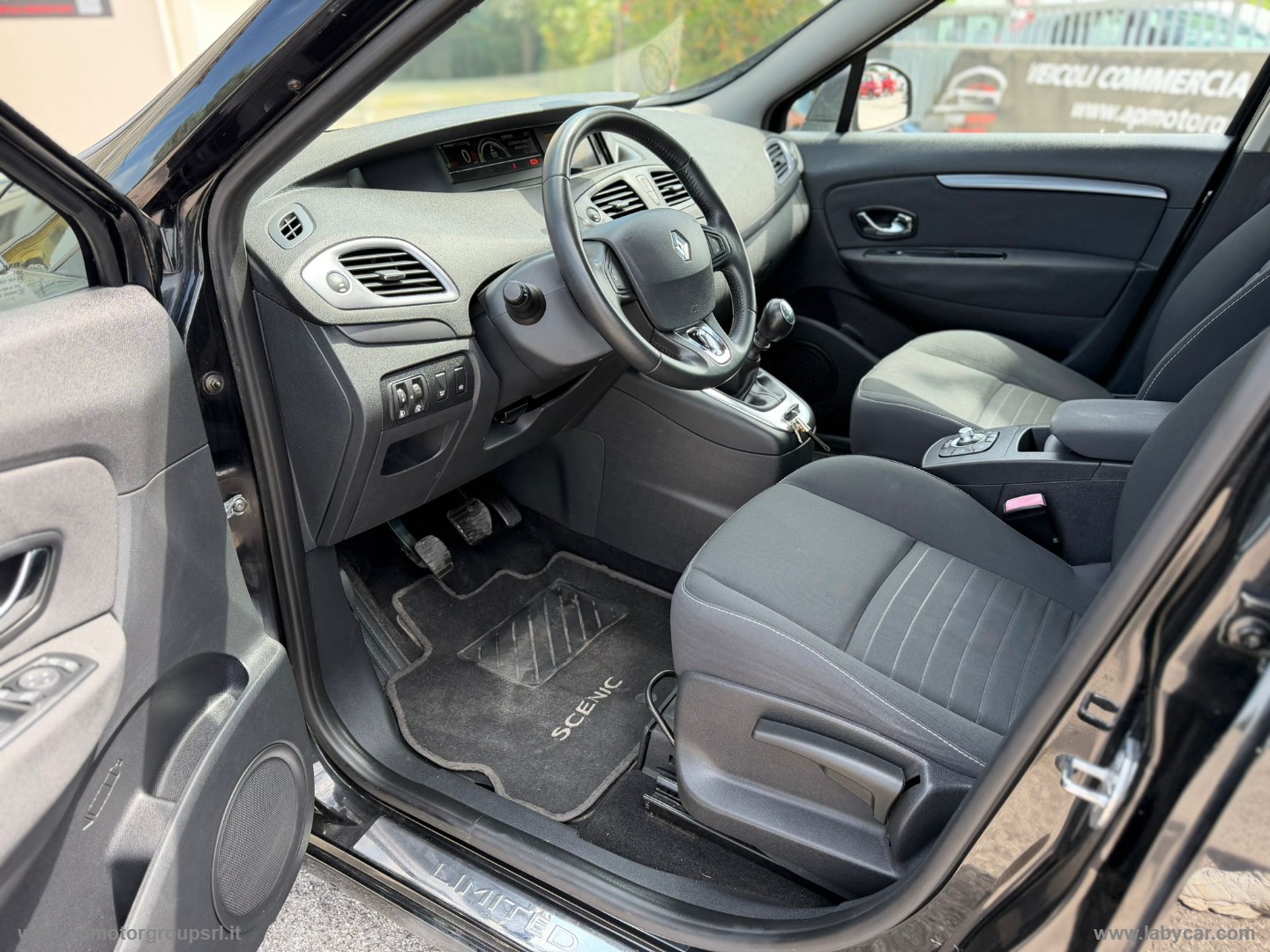 Scénic 1.5 dCi 110 CV S&S Limited - immagine 13
