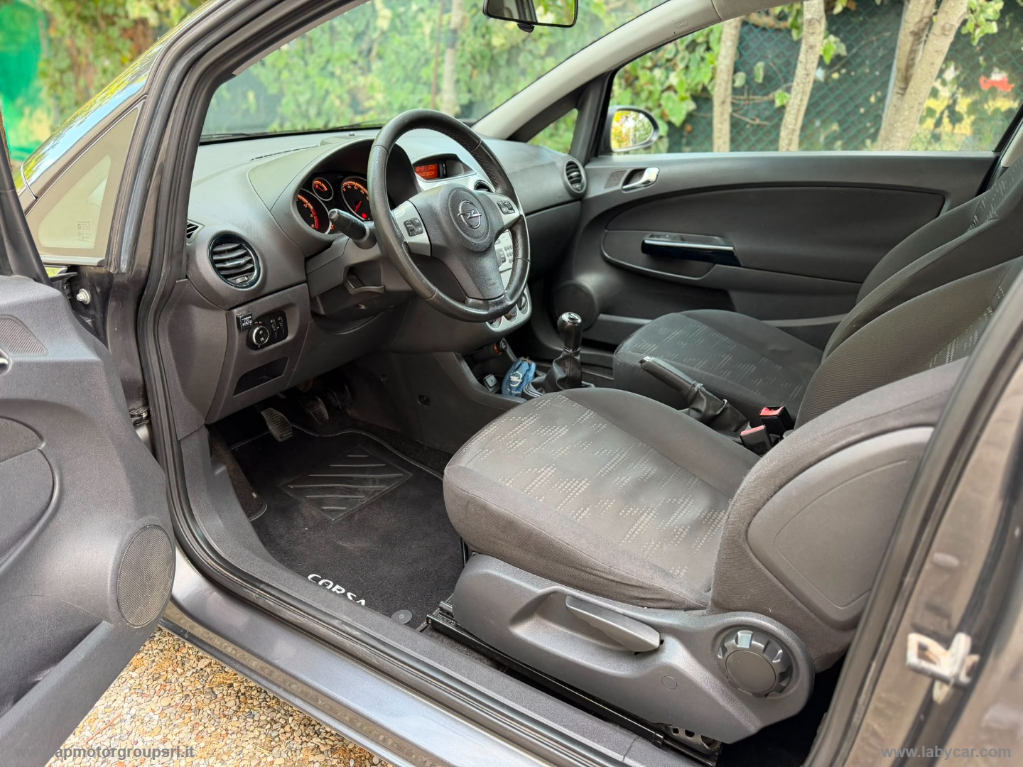 Corsa 1.2 85 CV 5p. GPL-TECH Club - immagine 13