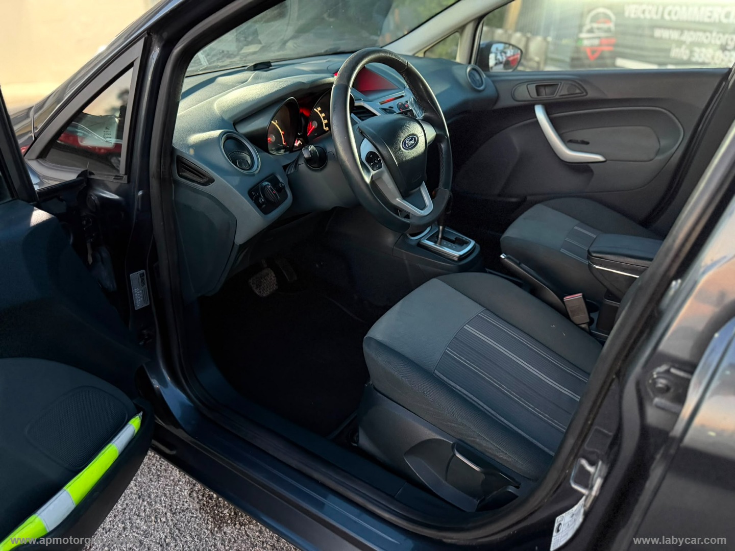 Fiesta 1.4 96 CV aut. 5p. Titanium - immagine 13