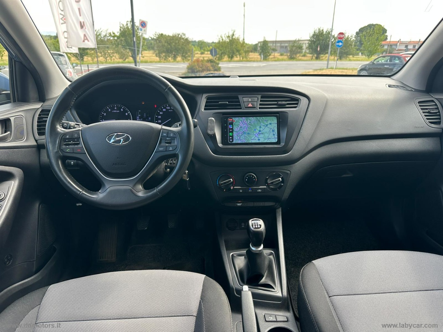 i20 1.2 84 CV 5p. Econext Comfort NEOPATENTATI/GPL - immagine 13