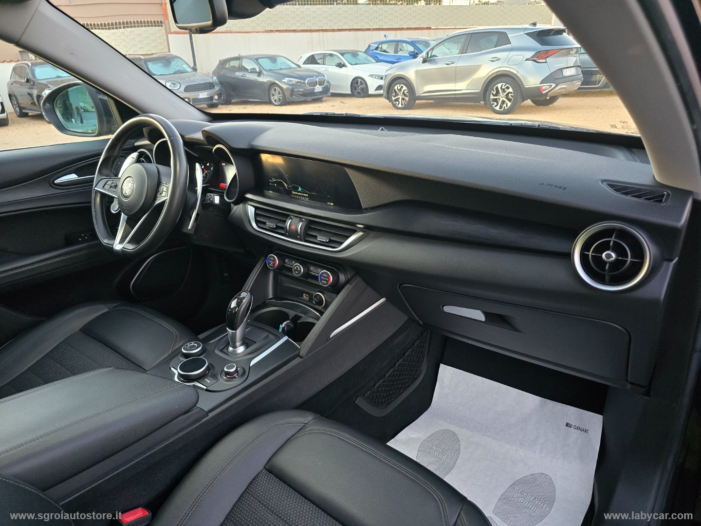 Stelvio 2.2 T.diesel 210 CV AT8 Q4 Exec. - immagine 13