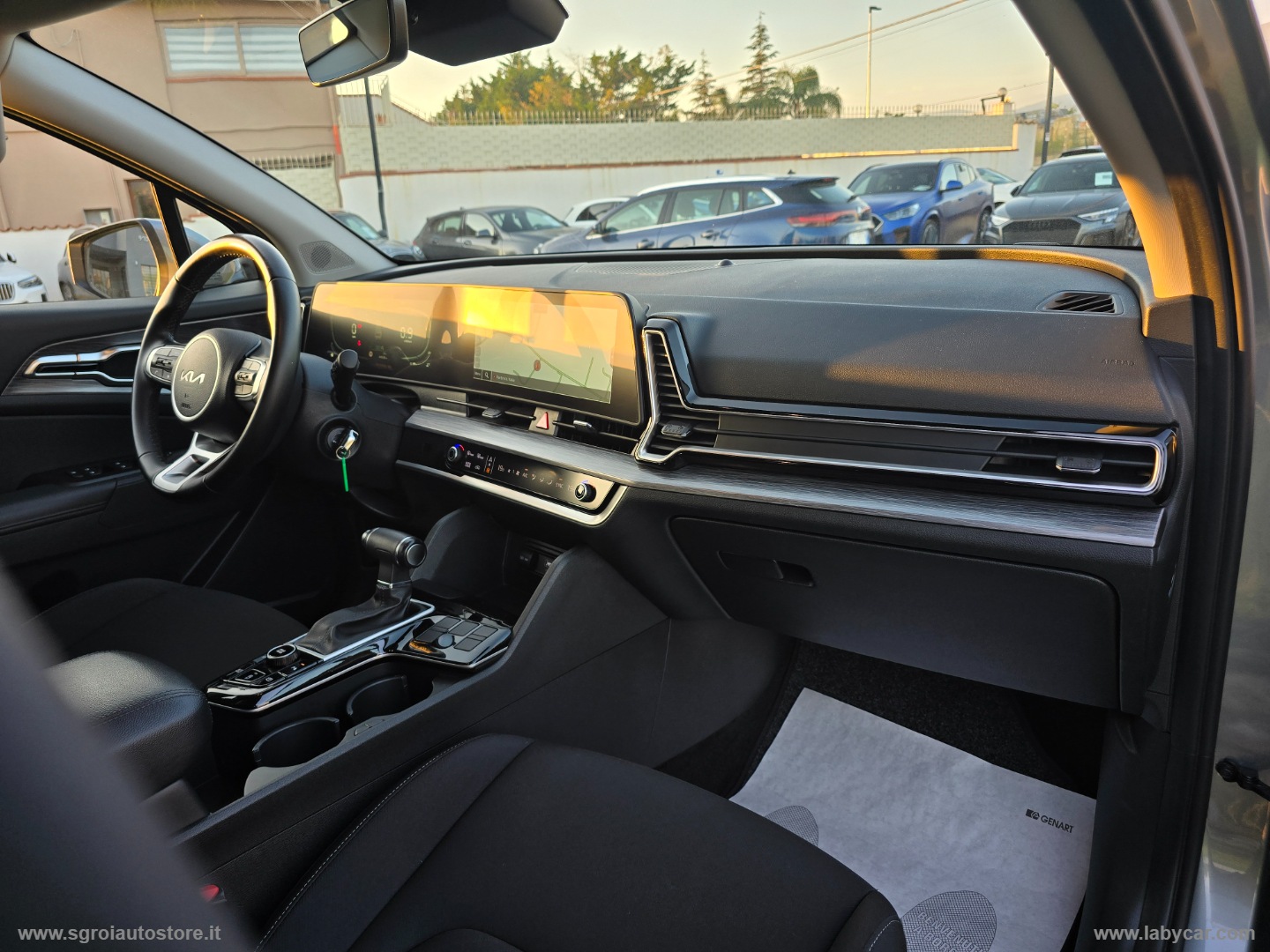 Sportage 1.6 CRDi MHEV DCT Business - immagine 13