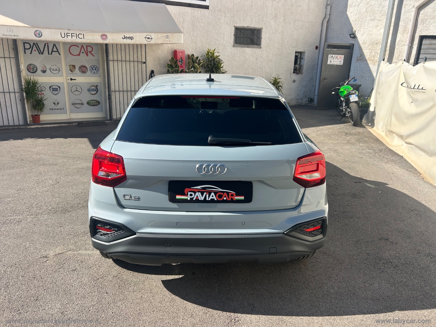 Q2 30 TDI S tronic Identity Black - immagine 13