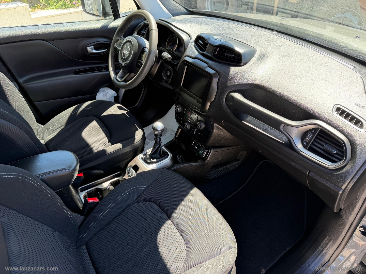 Renegade 1.6 Mjt 130CV Limited - immagine 13