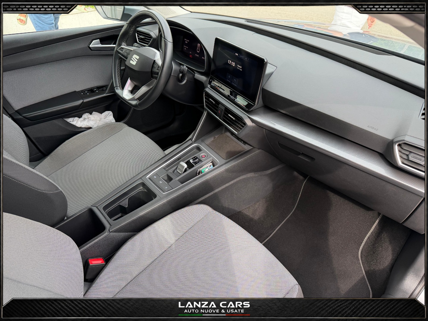 Leon ST 2.0 TDI 150CV DSG Business - immagine 13