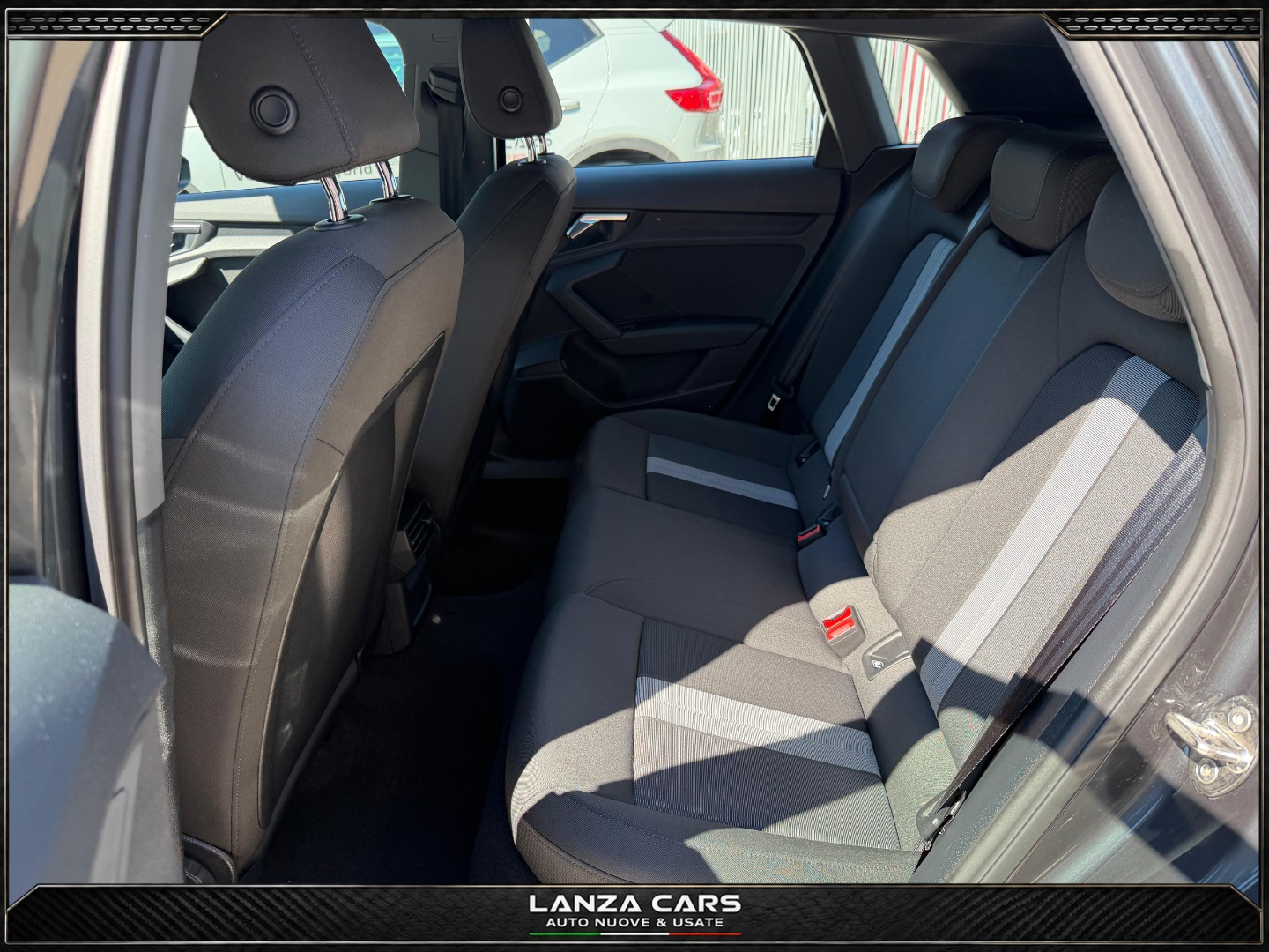 A3 SPB 35 TDI S tronic Business Advanced - immagine 13