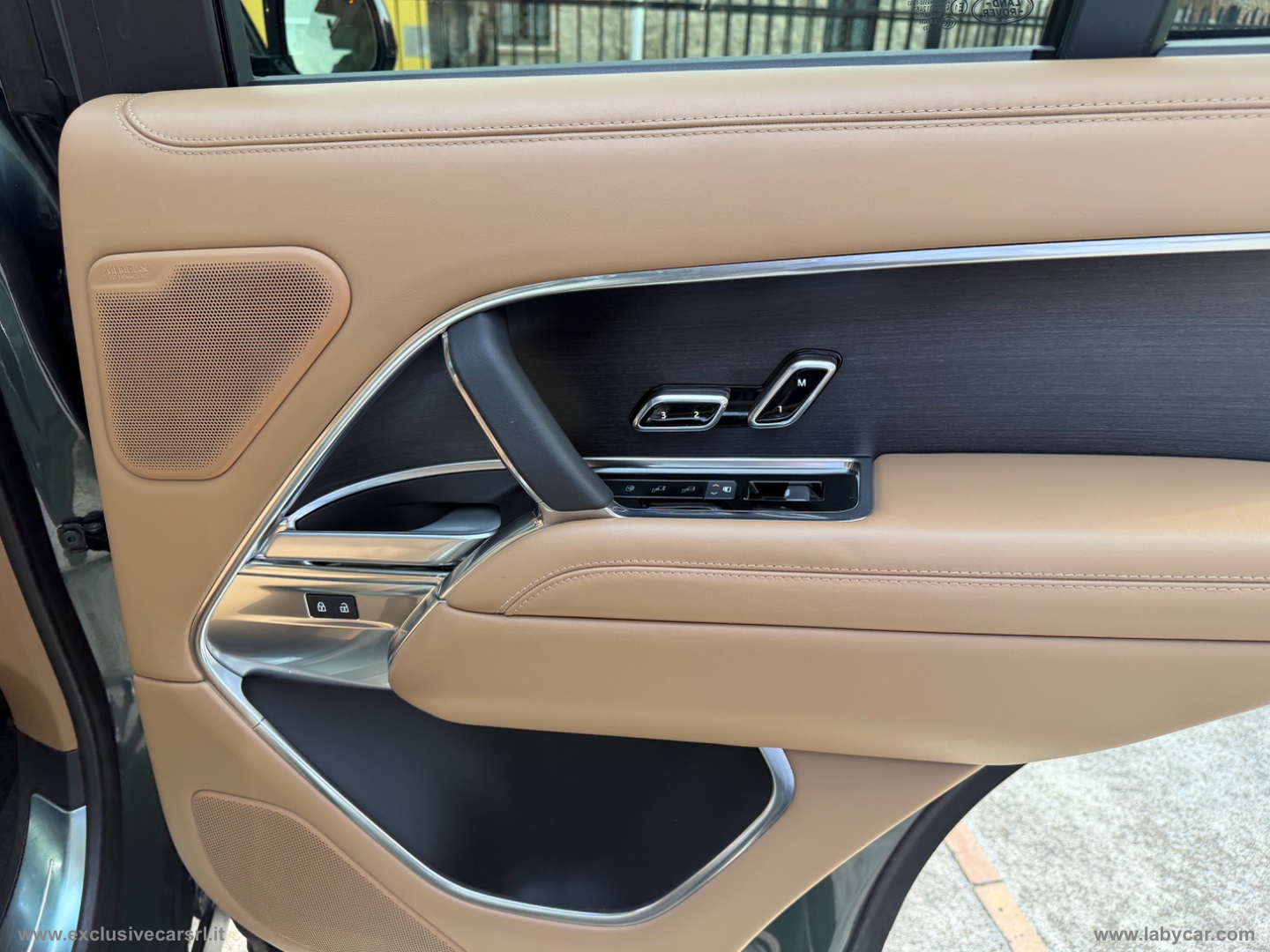 Range Rover 3.0D l6 350CV Autobiog. LWB POSS. SUB LEASING - immagine 13