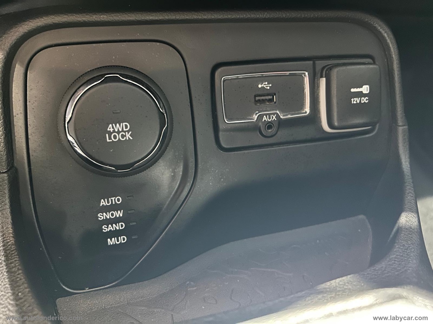 Renegade 2.0 Mjt 140 CV 4WD Limited - immagine 13