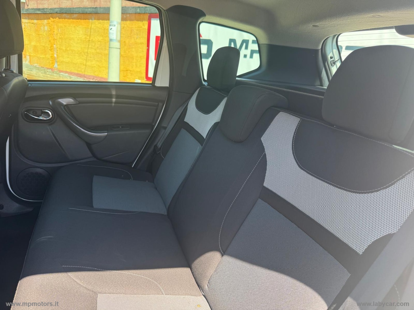 DUSTER LAUREATE 1.5 dCi 110 CV - immagine 13