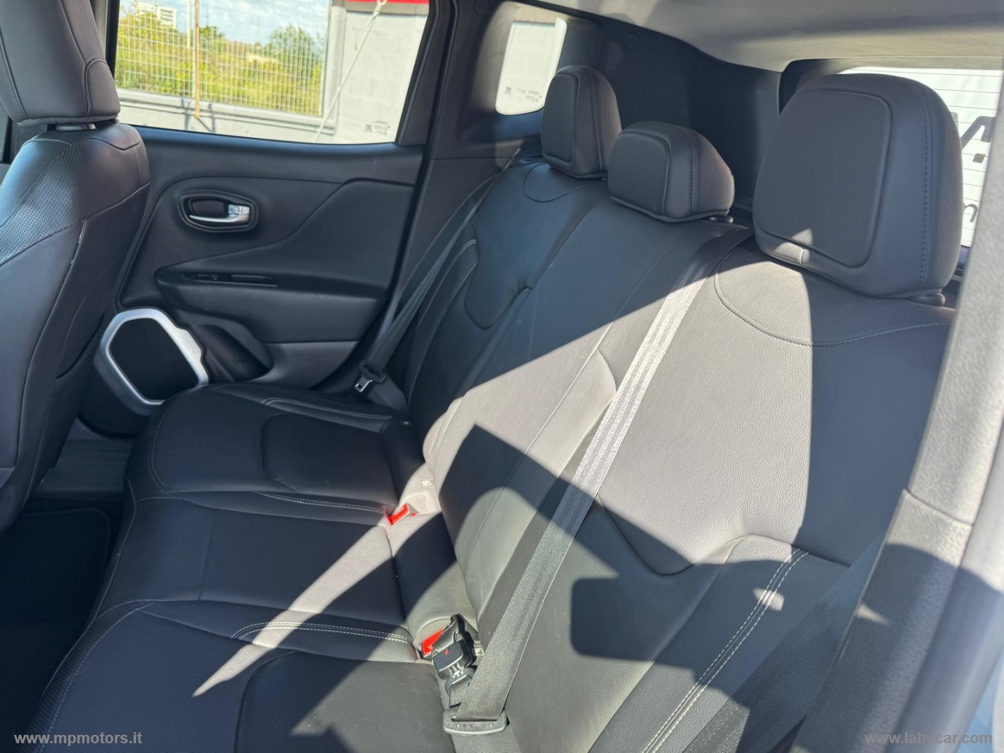 RENEGADE LIMITED 4X4 2.0 MJ 140CV - immagine 13