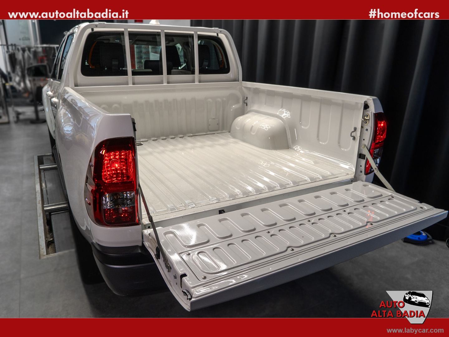 Hilux 2.8 D-4D 4WD 4p. DoubleCab Comfort | 204CV - immagine 13