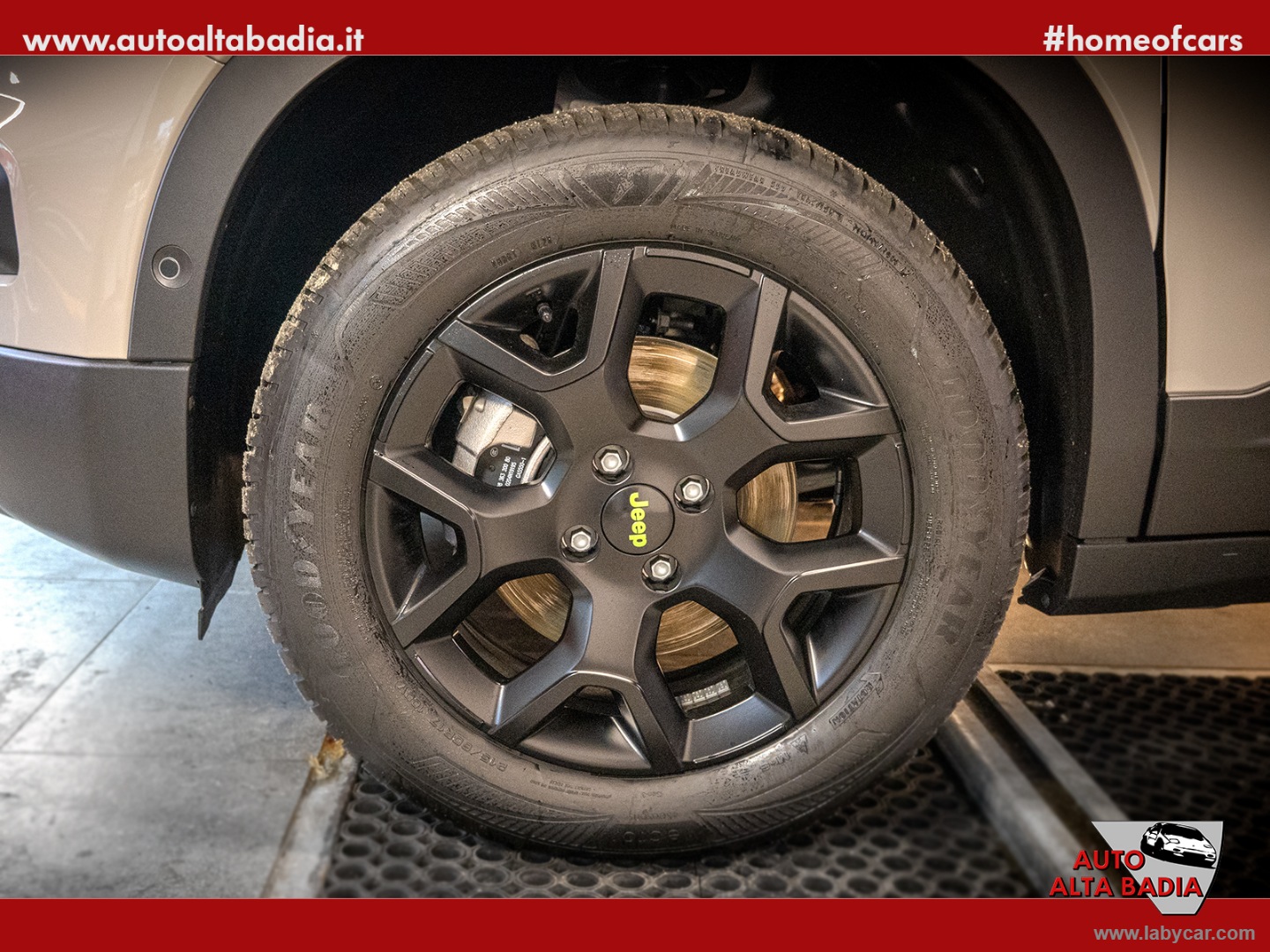 Avenger 1.2 TURBO e-HYBRID 4xe Overland | 145CV - immagine 13