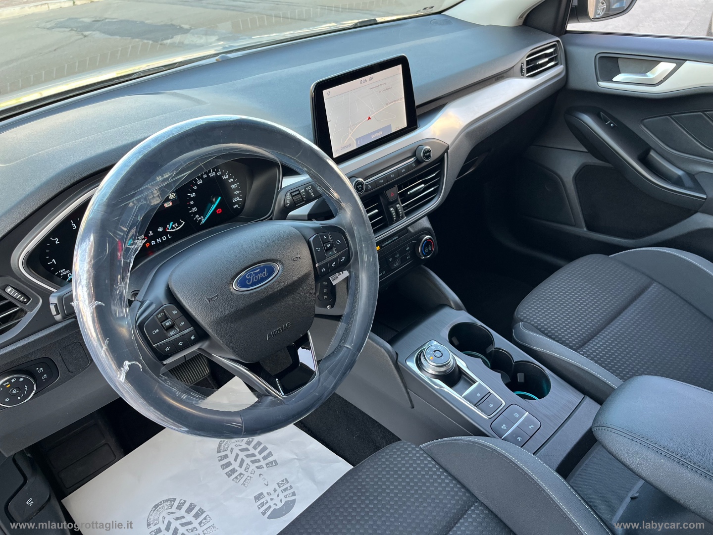 Focus 1.5 EcoBlue 120CV aut. SW Business - immagine 13