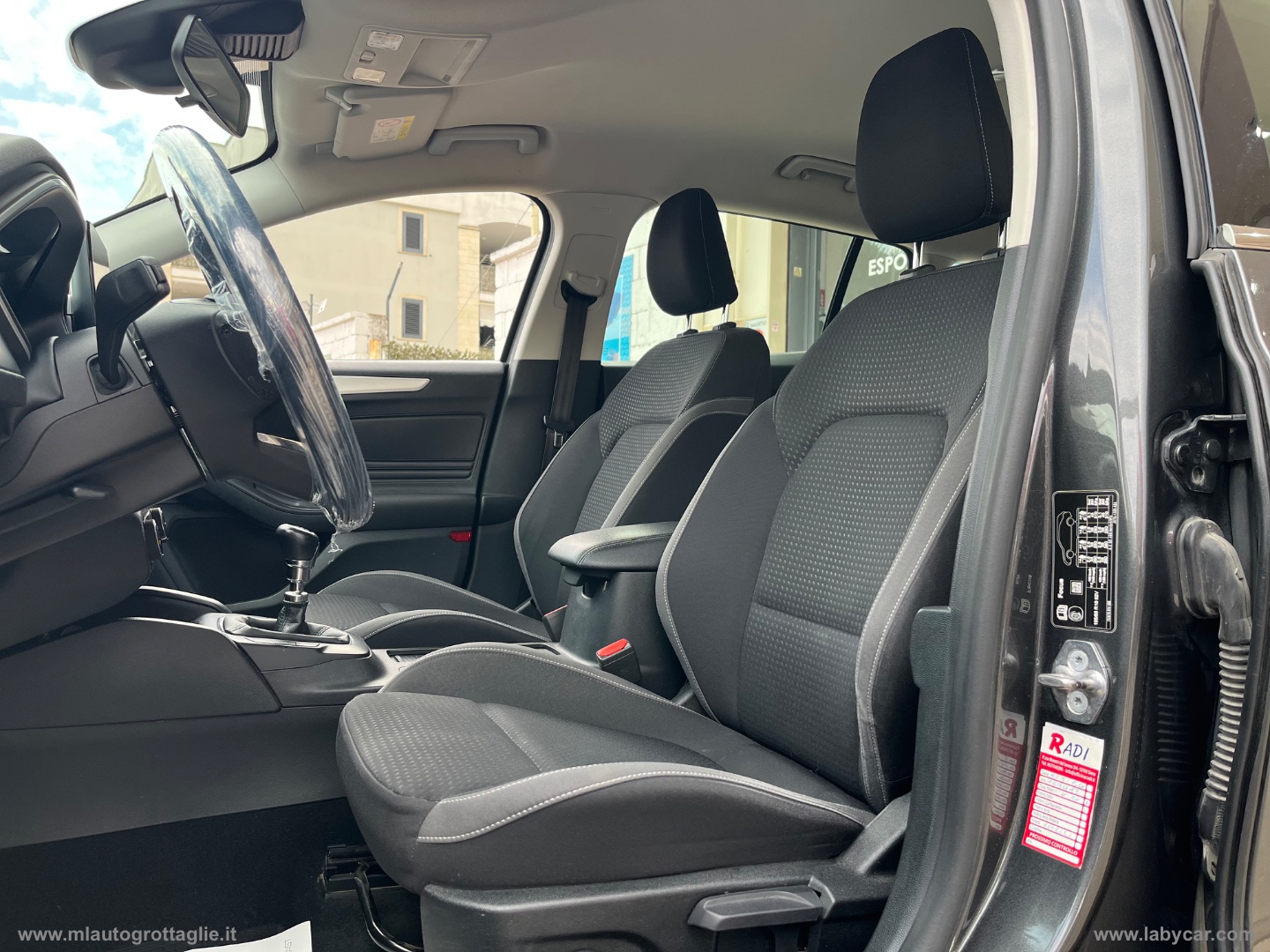 Focus 1.5 EcoBlue 95CV SW Business - immagine 13