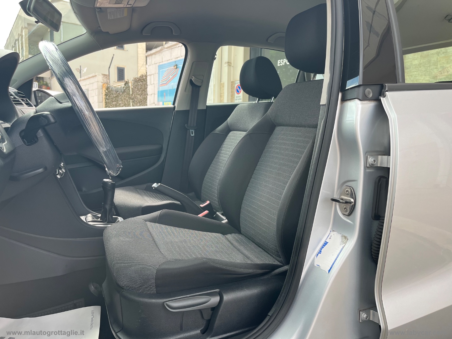 Polo 1.2 70 CV 5p. Comfortline - immagine 13