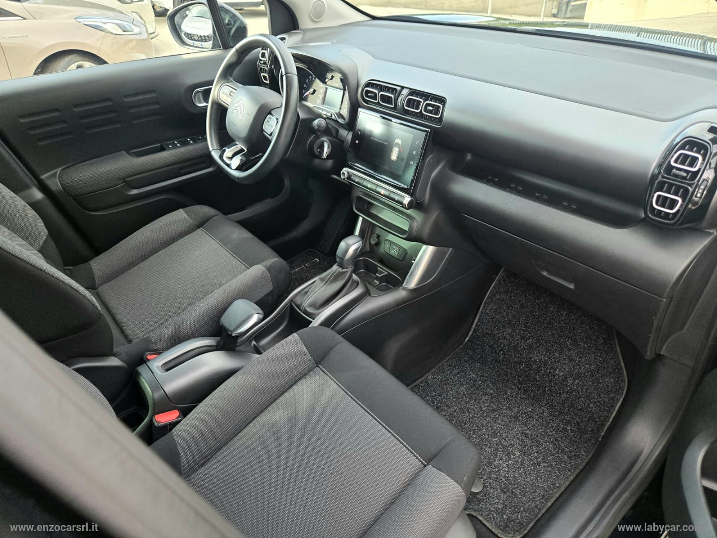 C3 Aircross BlueHDi 120 S&S EAT6 Shine 2020 - immagine 13