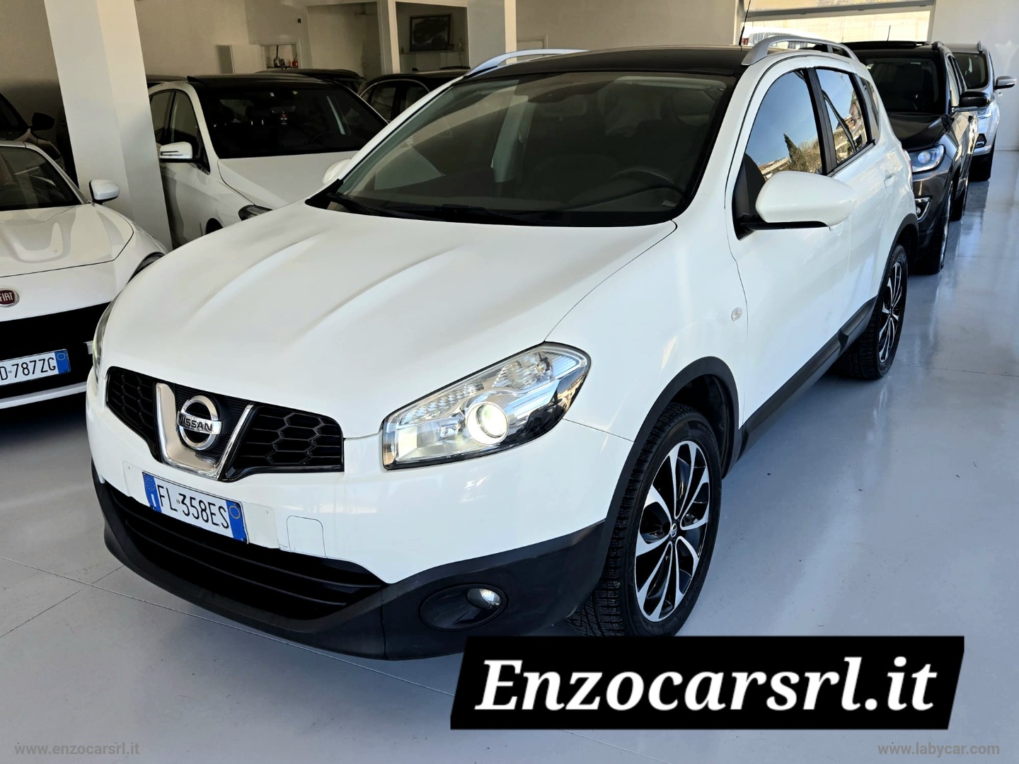 Qashqai 1.5 dCi DPF Tekna TETTO PANORAMICO - immagine 13