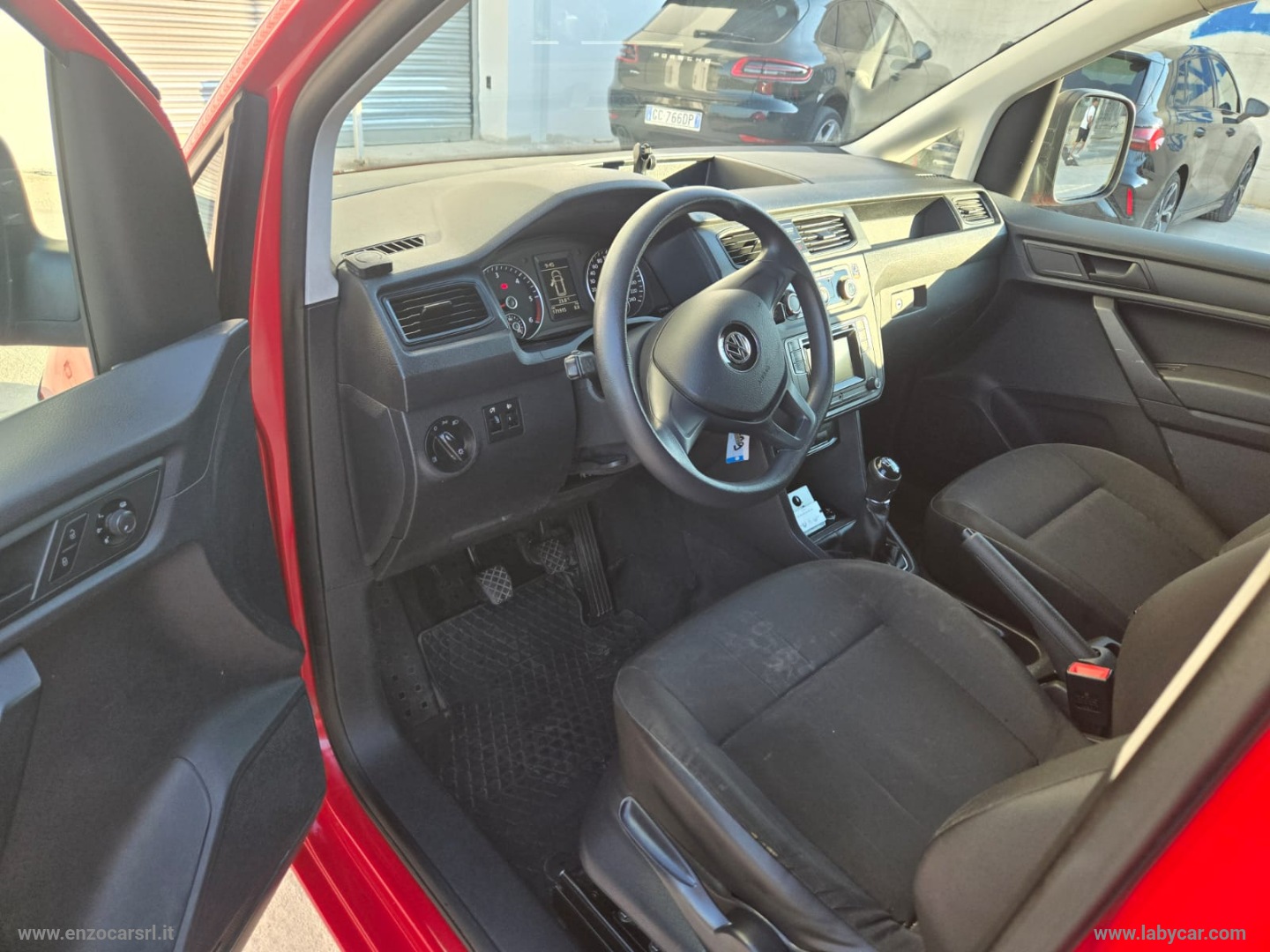 Caddy 2.0 TDI 110 CV 4Mot. Furgone OFFICINA MOBILE - immagine 13
