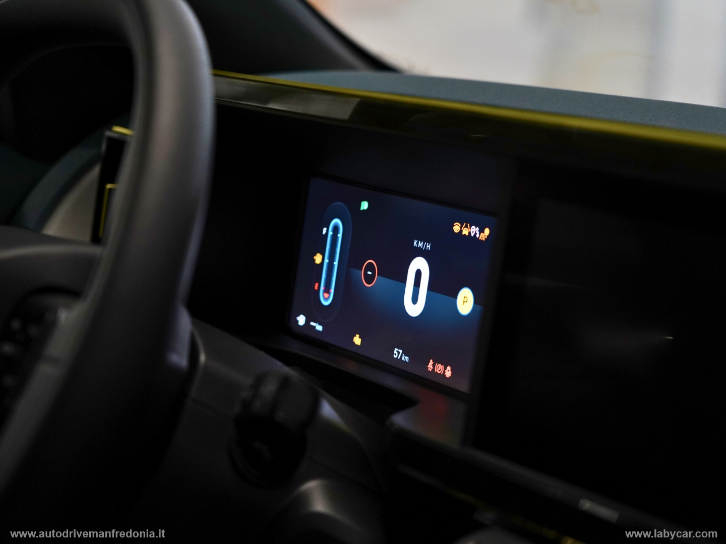 Grande Panda 1.2 Hybrid 110 CV S&S Icon - immagine 13