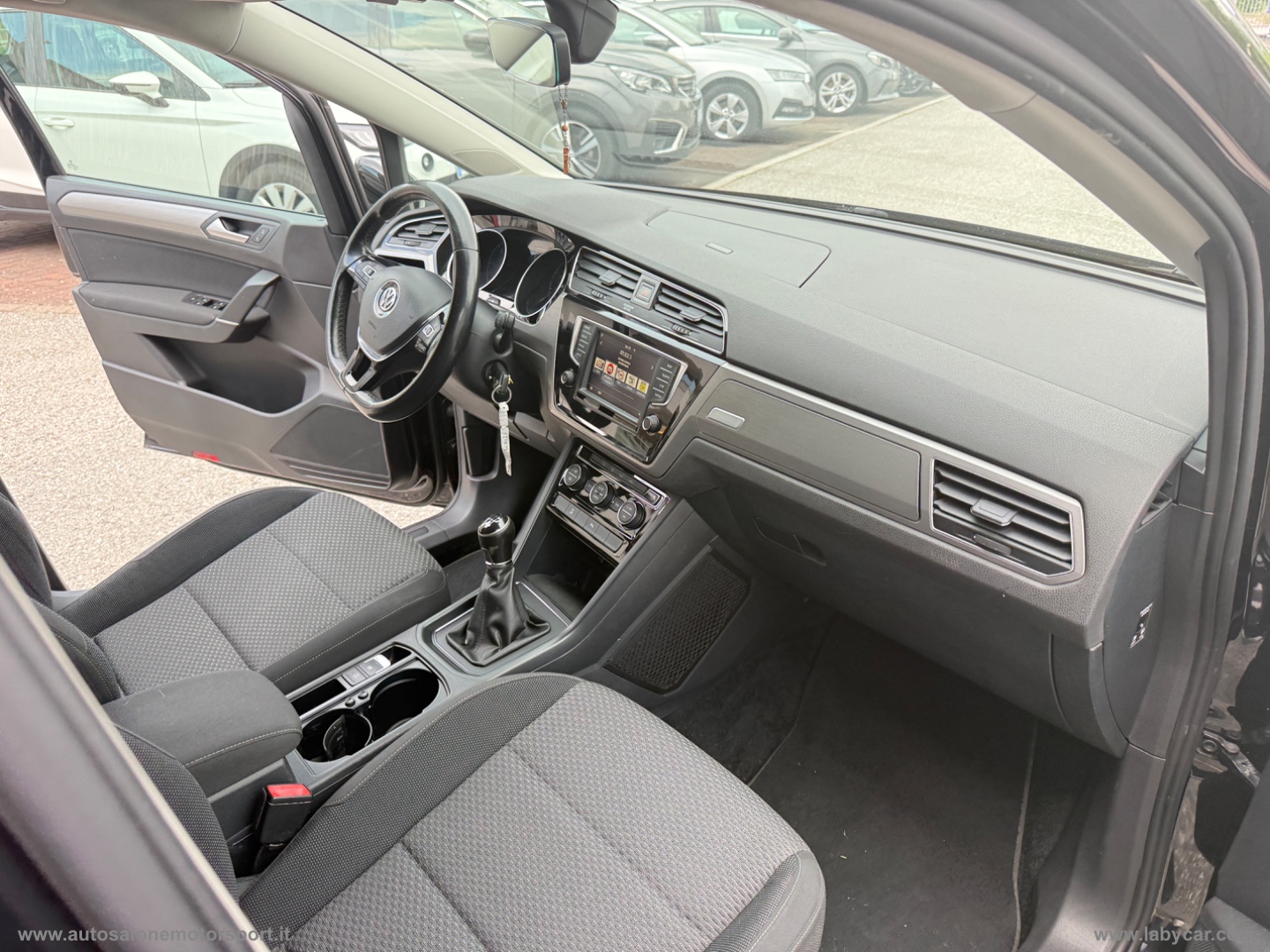 Touran 1.6 TDI 115 CV Trendline BMT - immagine 13