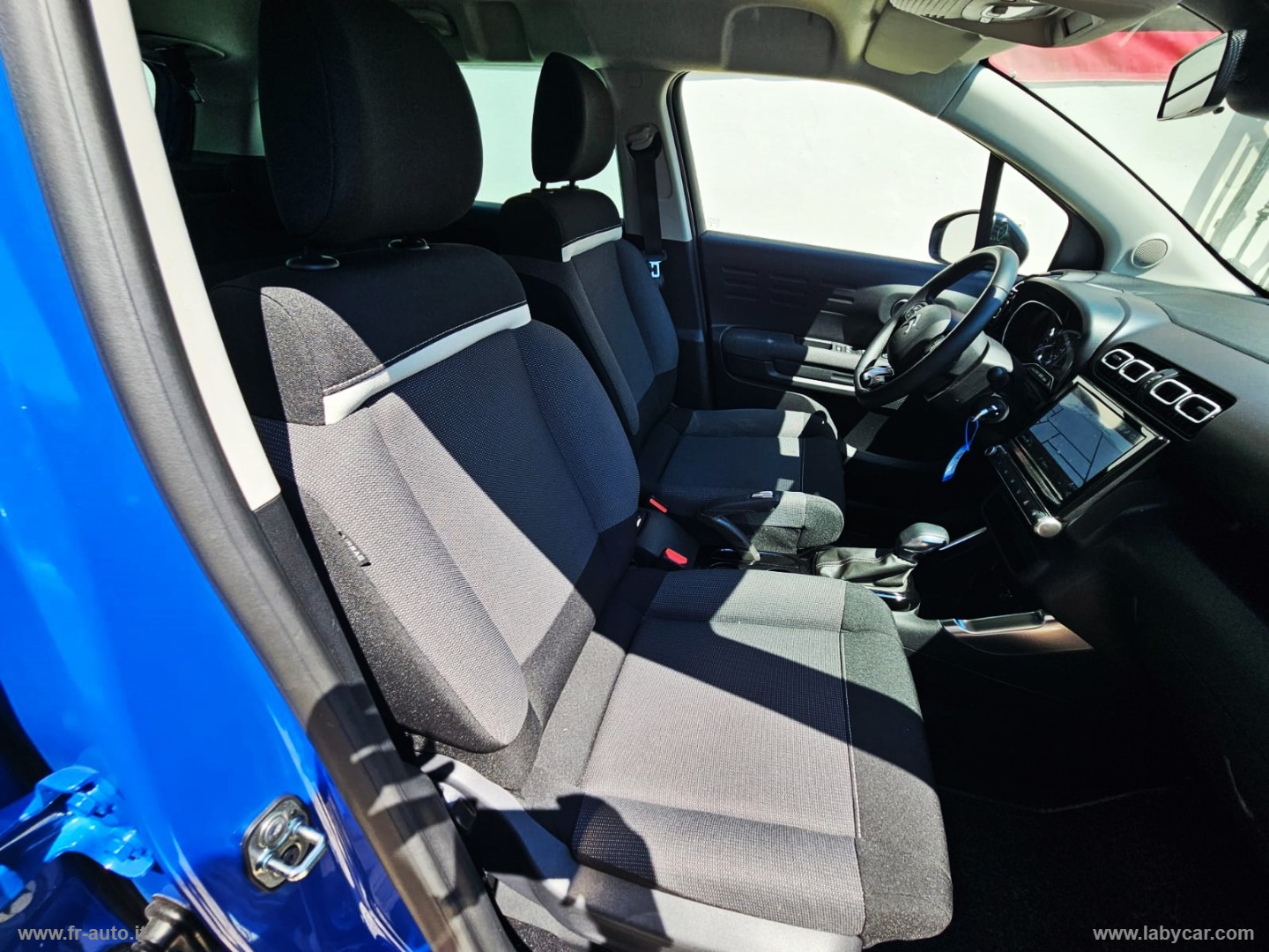 C3 Aircross BlueHDi 120 S&S EAT6 Shine - immagine 13