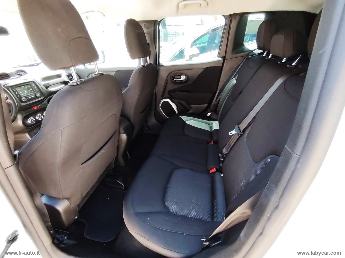 Renegade 1.6 Mjt 120CV Limited - immagine 13