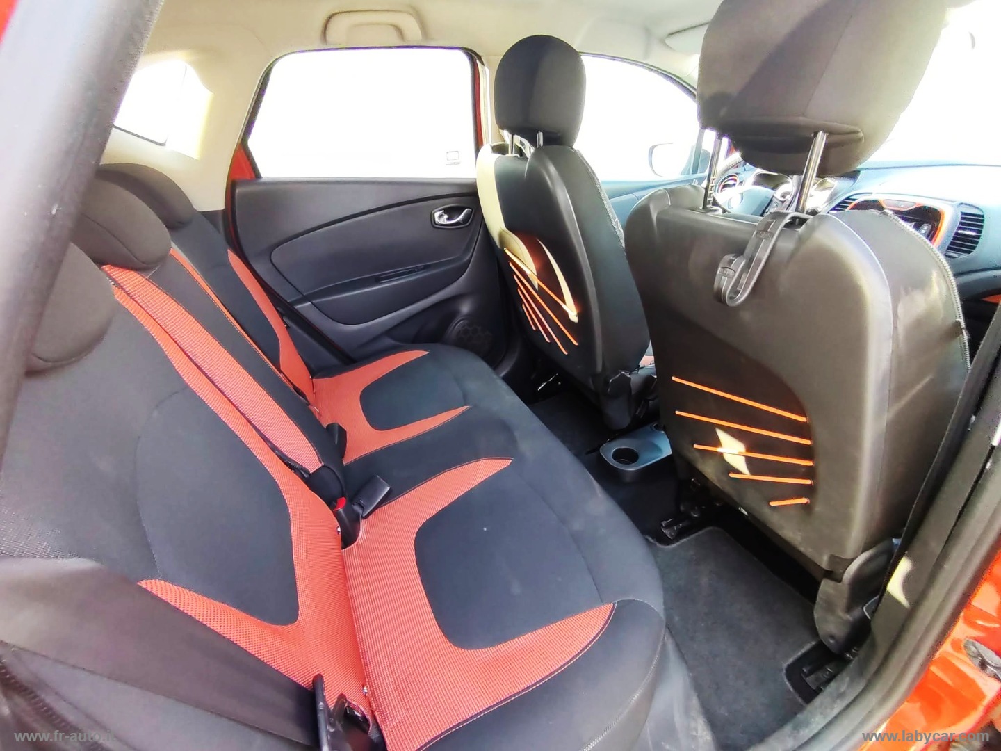 Captur 0.9 TCe 12V 90 CV S&S Ener.R-Link - immagine 13