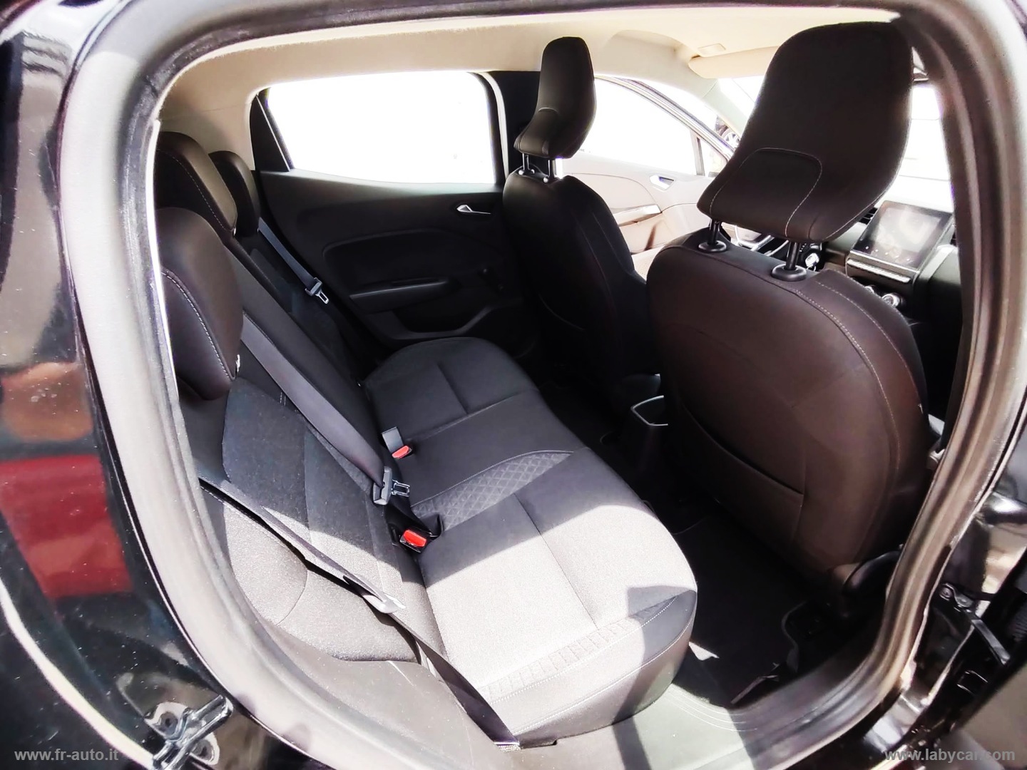 Clio TCe 12V 100 CV GPL 5p. Life - immagine 13