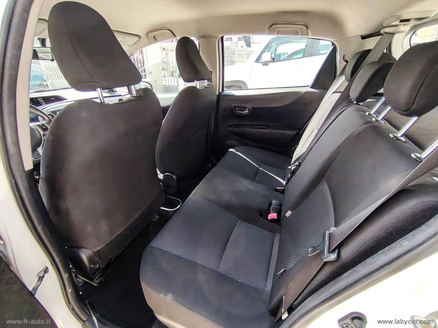 Yaris 1.5 Hybrid 5p. Lounge + - immagine 13