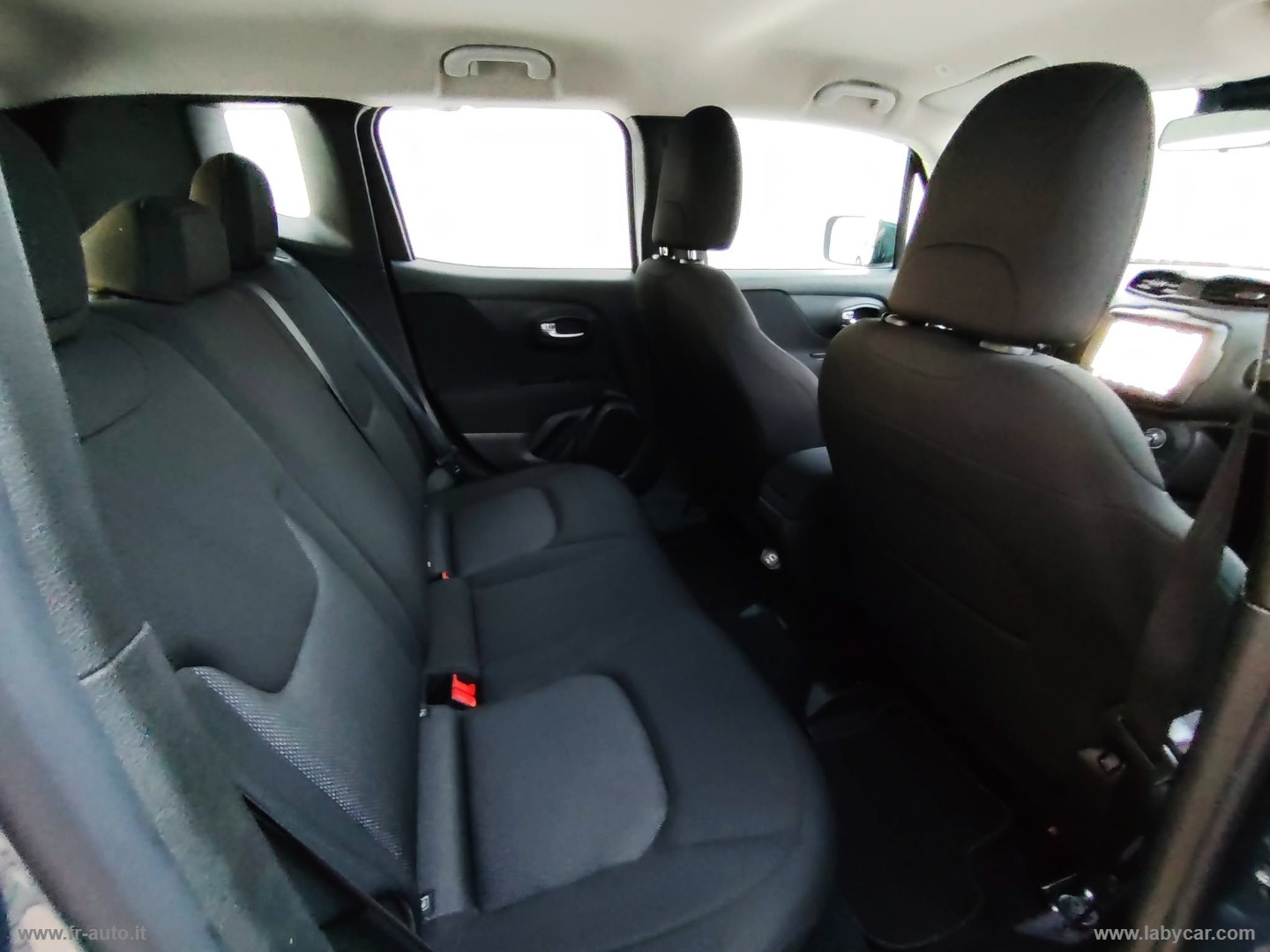 Renegade 1.6 Mjt 130CV BUSINESS - immagine 13