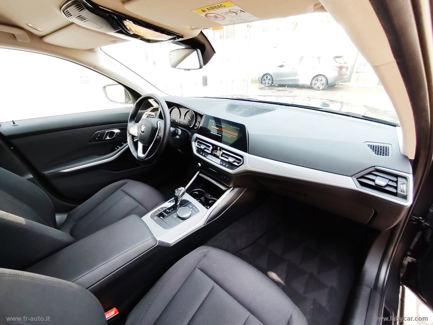 318d Touring Msport - immagine 13