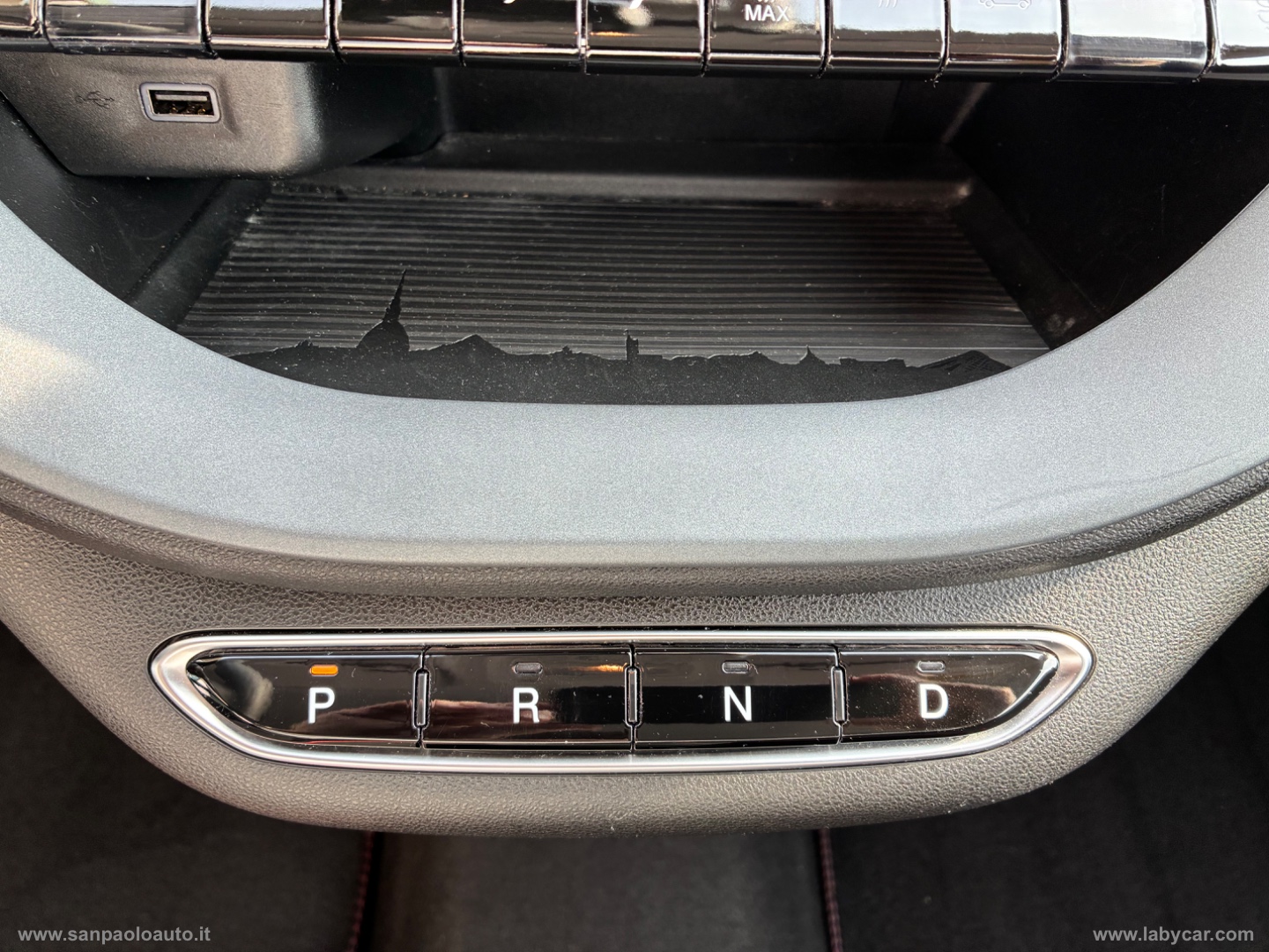 500 Red Berlina 23,65 kWh - immagine 13