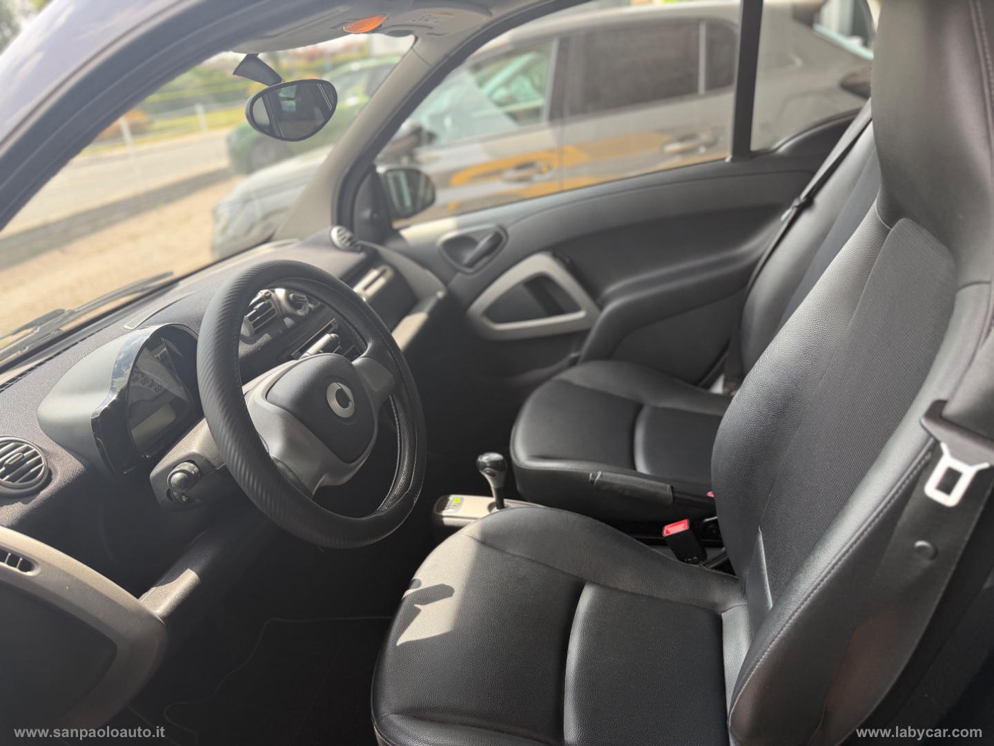 fortwo 1000 45 kW MHD coupé pure - immagine 13