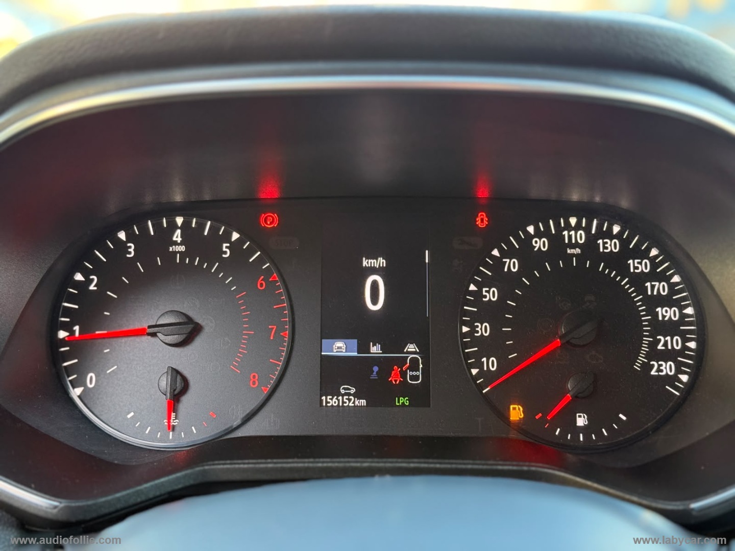 Clio TCe 100 CV GPL Life - immagine 13