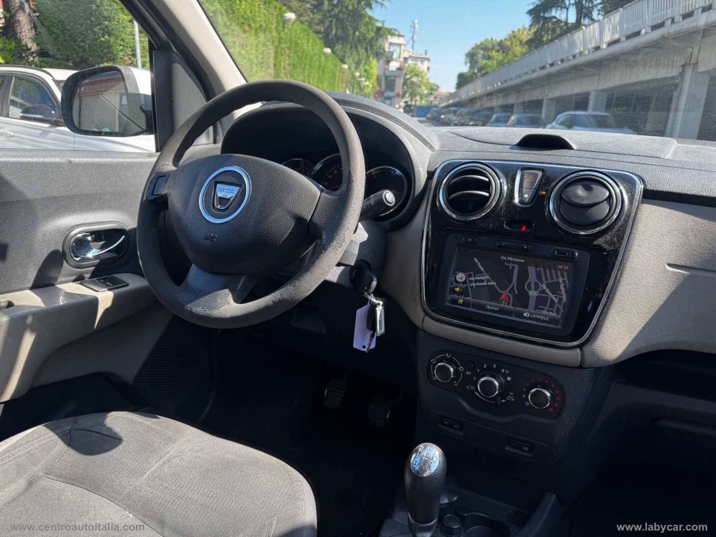 Logan 1.5 dCi 8V 90 CV Ambiance 7 POSTI - immagine 13