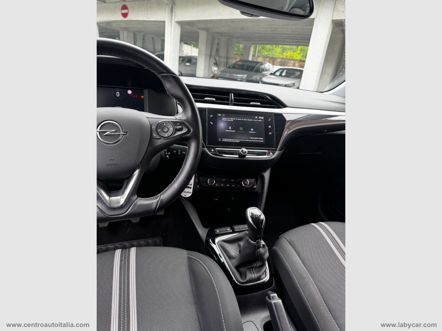 Corsa 1.2 Blitz Edition - immagine 13