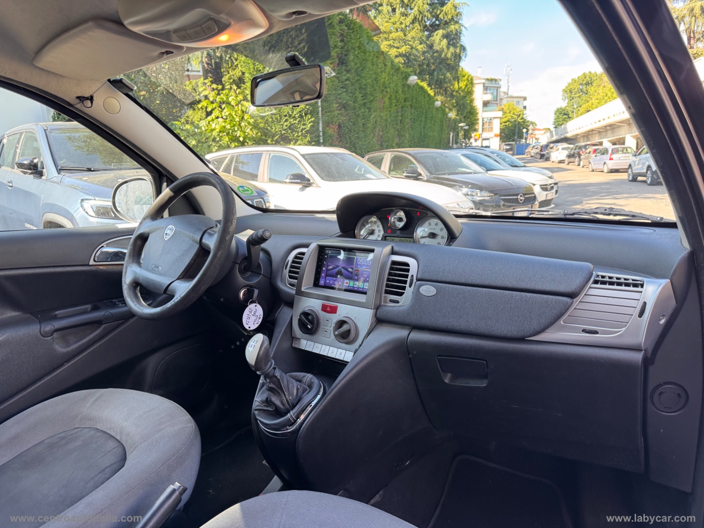 Ypsilon 1.2 Argento - immagine 13