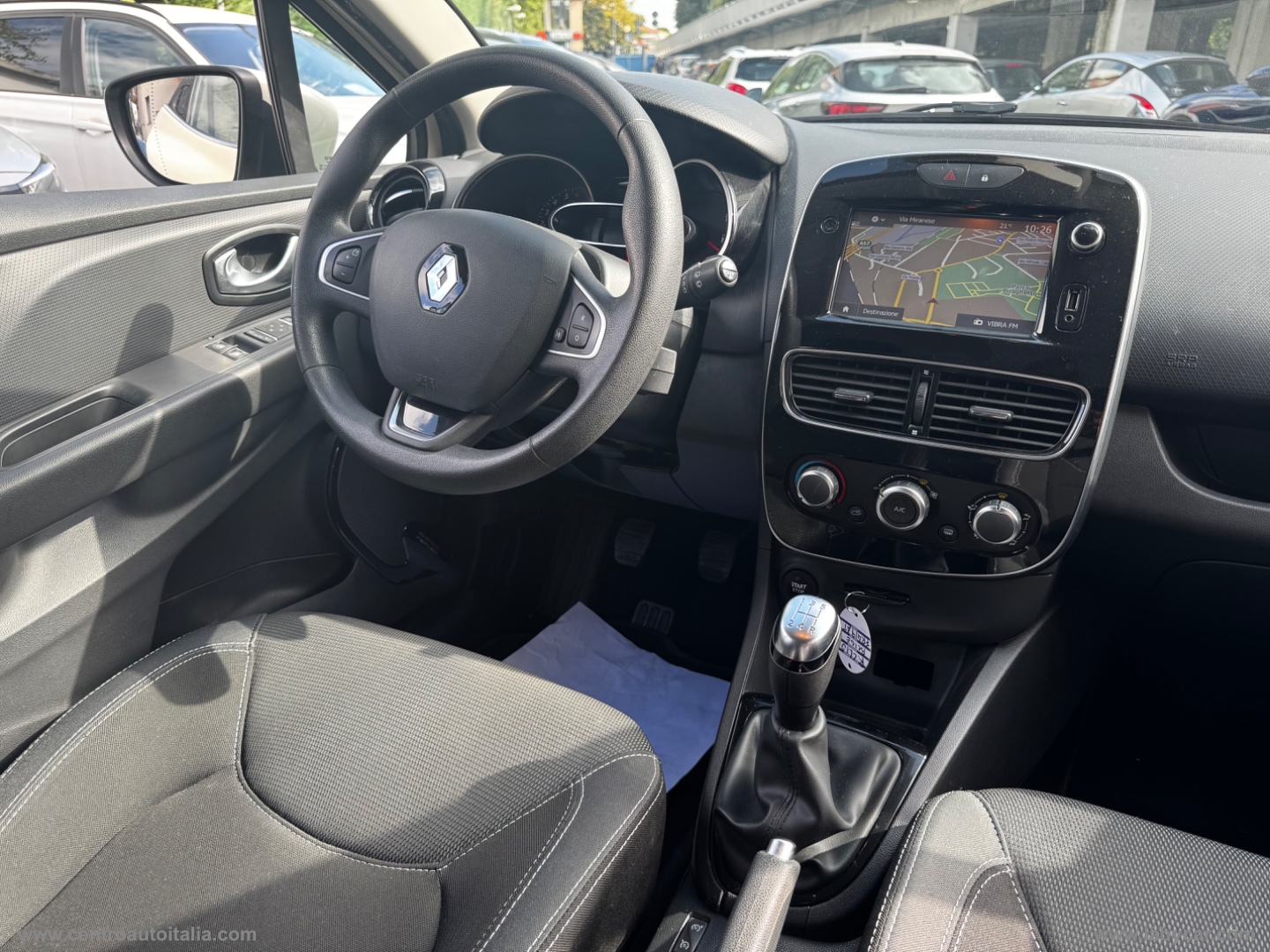 Clio 1.2 75 CV 5p. Duel2 - immagine 13