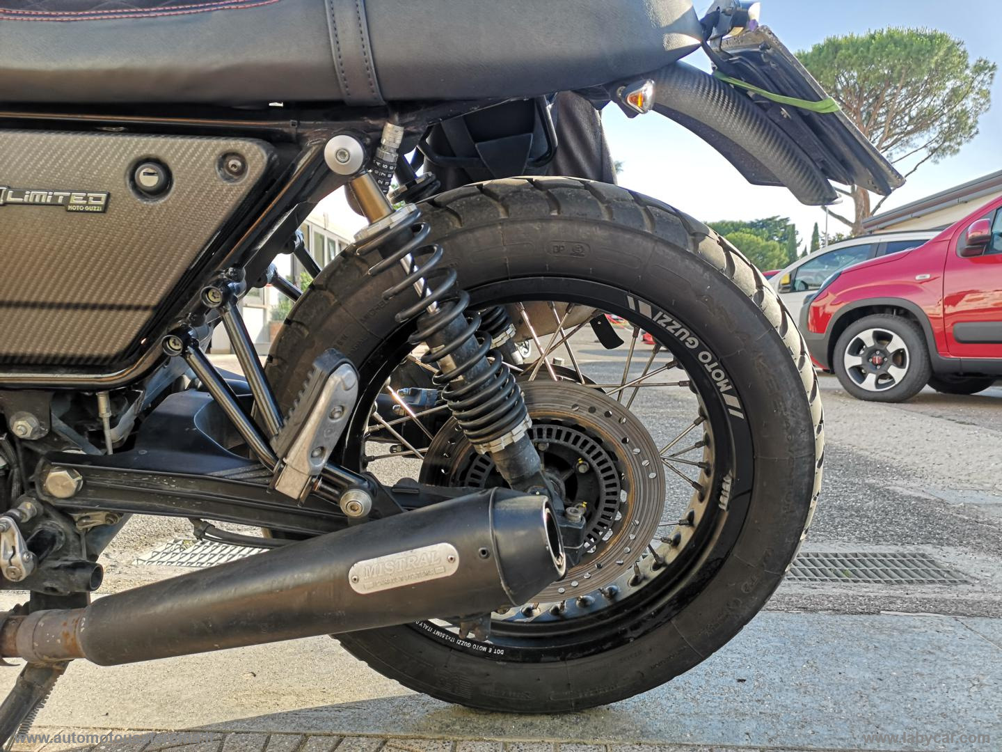V7 III LIMITED RATE AUTO MOTO SCOOTER - immagine 13
