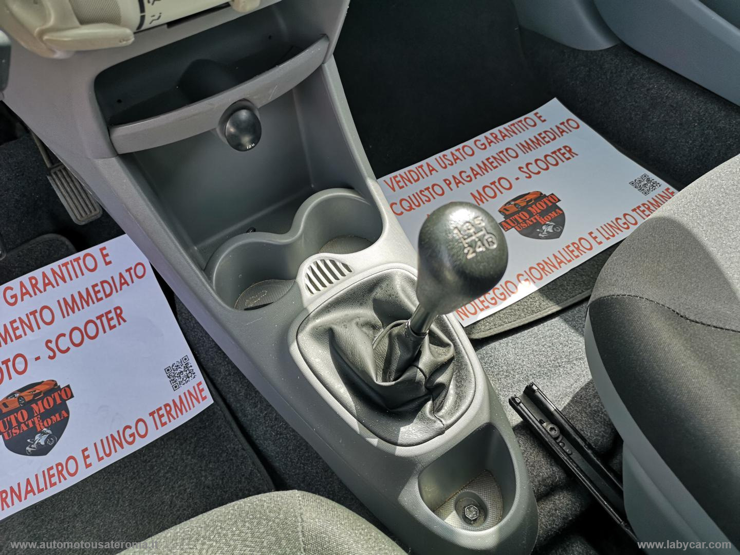 Aygo 1.0 VVT-i 5p. Sound RATE AUTO MOTO SCOOTER - immagine 13
