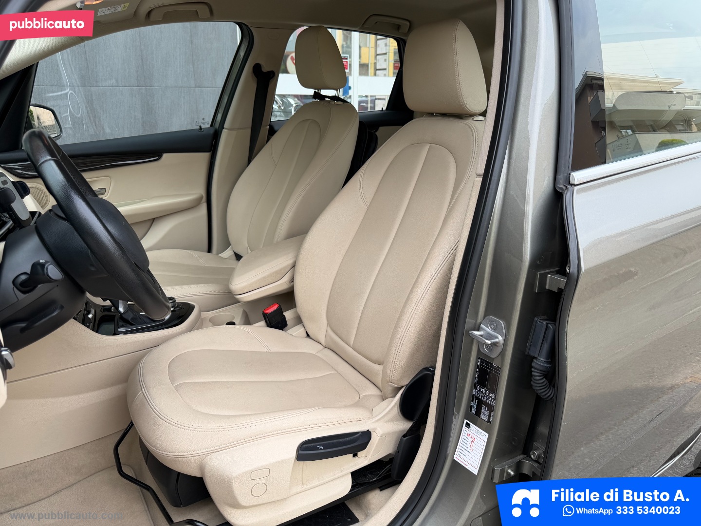 218d Active Tourer - immagine 13